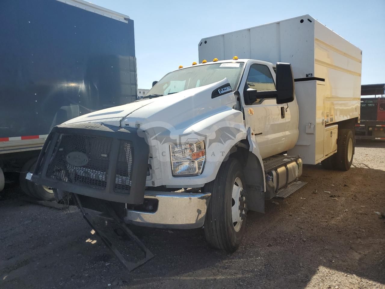 Ford F750 SUPER DUTY 6.7L 8 2023