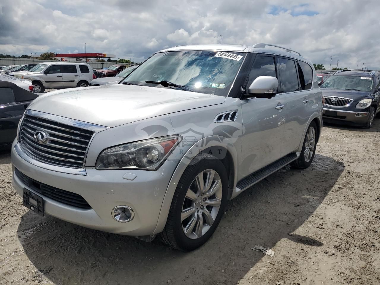 Infiniti QX56 5.6L 8 2013