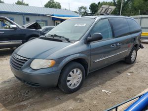 Chrysler Town & Country TOURING 3.8L 6 2005