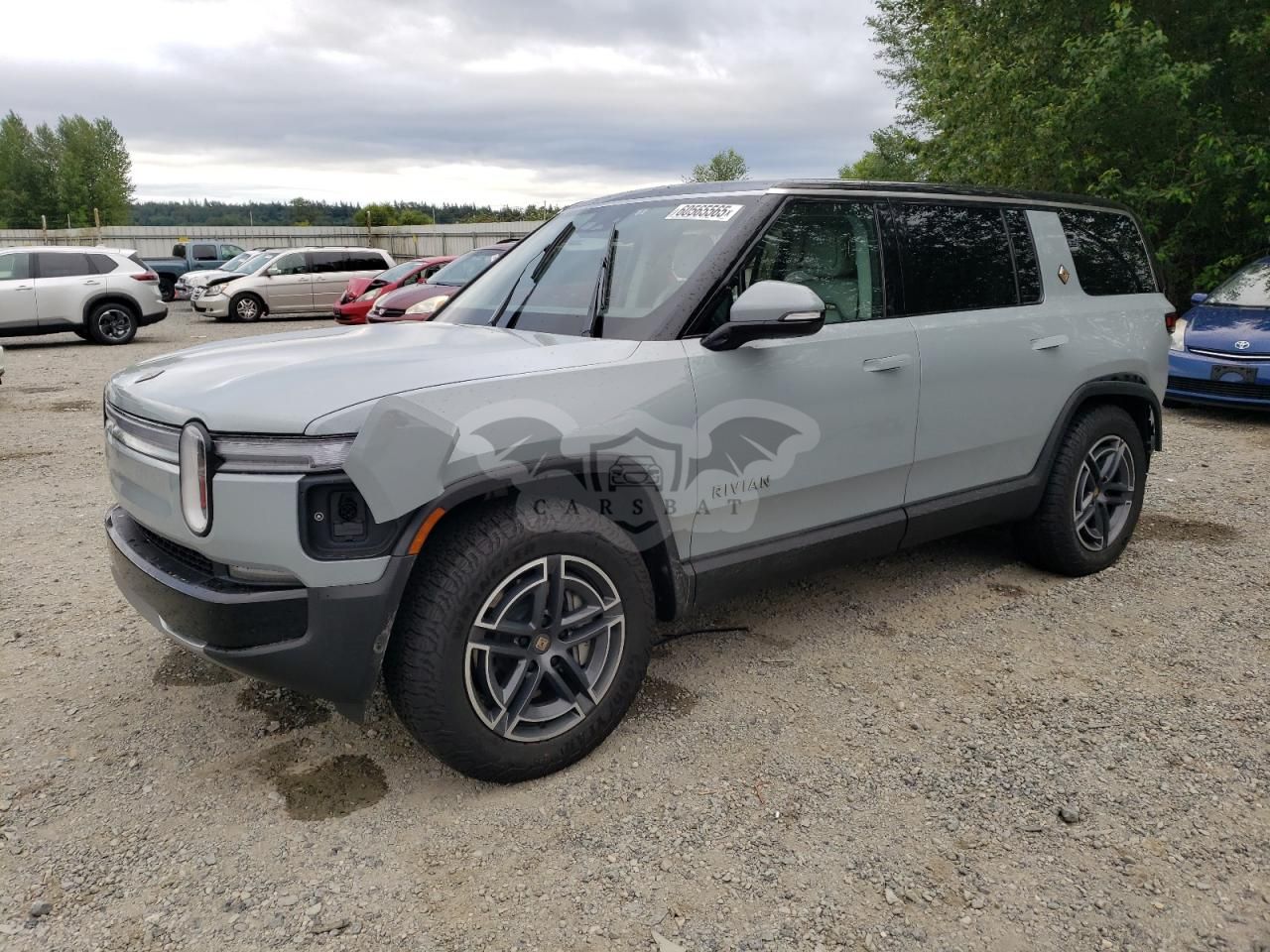 Rivian R1S ADVENTURE 2025