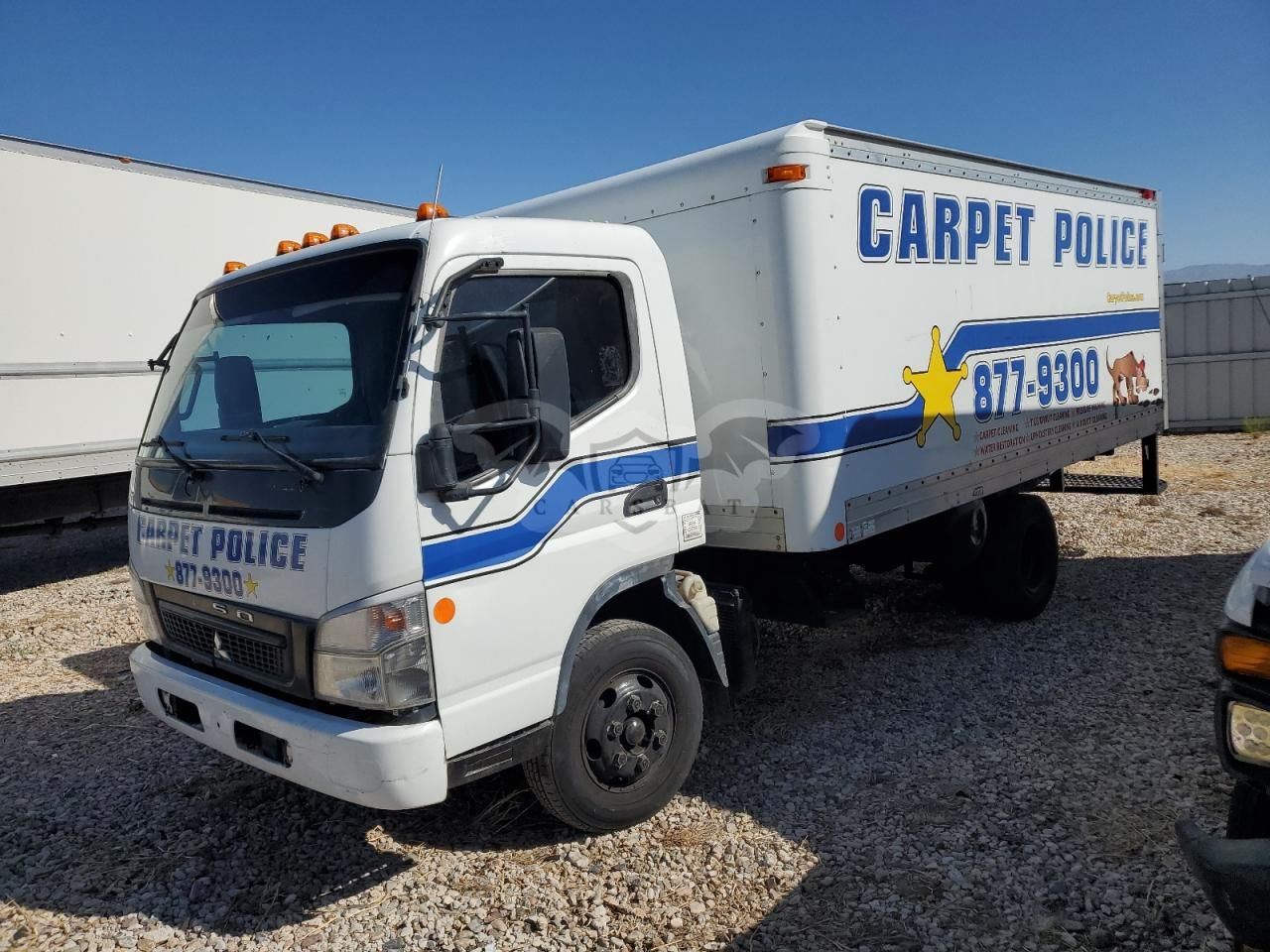 Mitsubishi Fuso Canter 84D 4.9L 4 2010