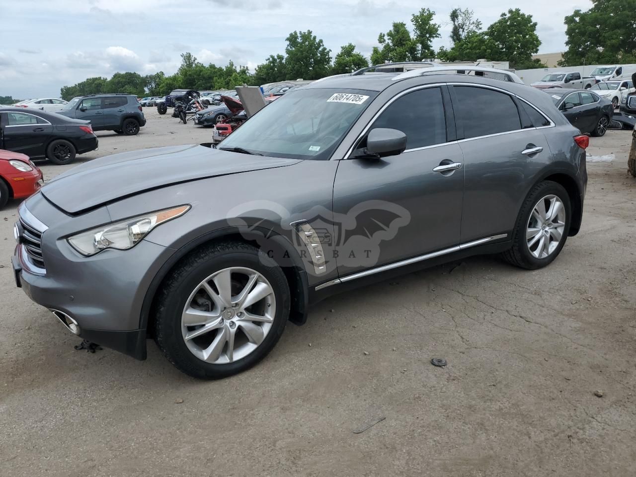 Infiniti FX 3.7L 6 2013