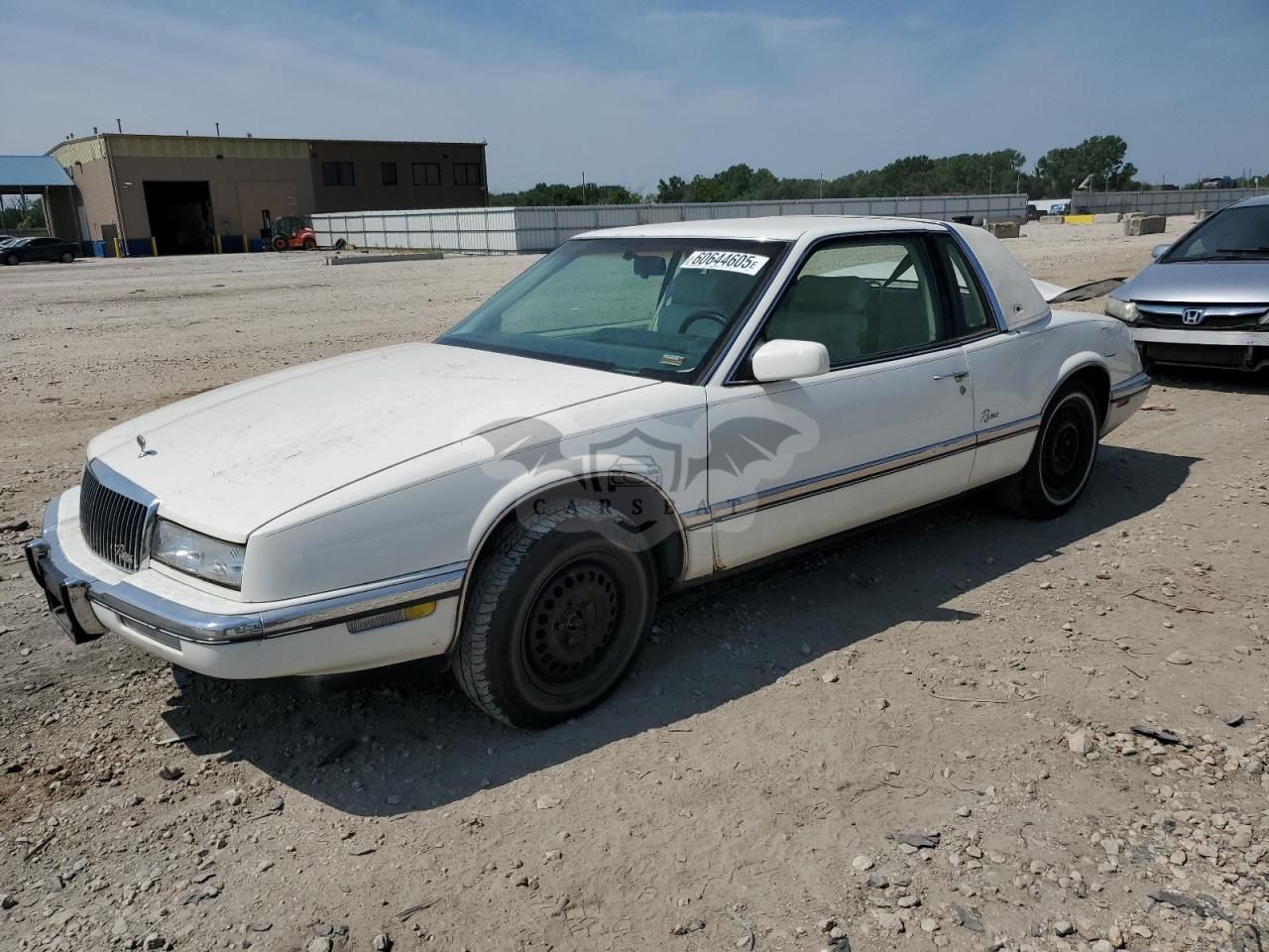 Buick Riviera 3.8L 6 1992