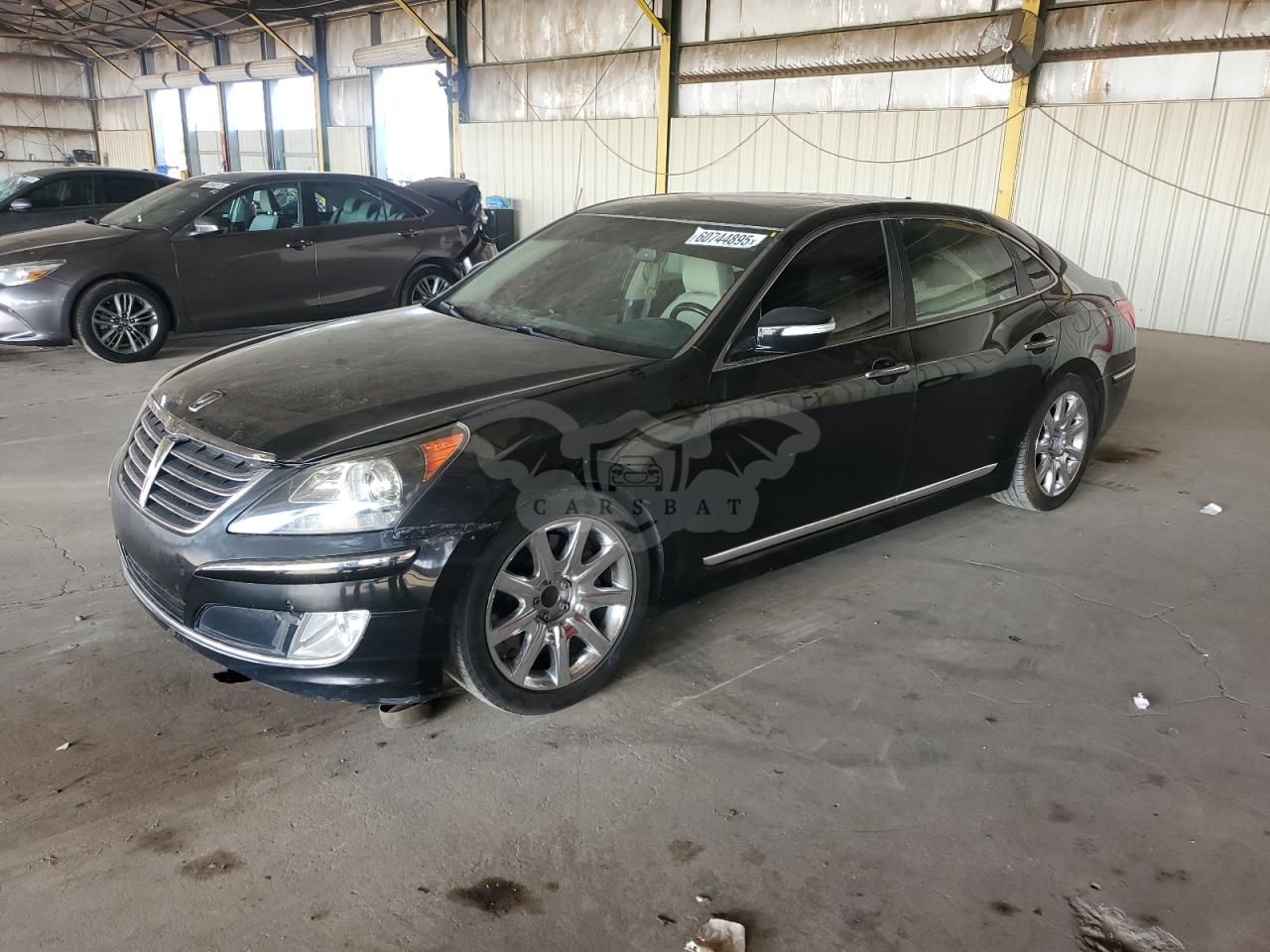 Hyundai Equus SIGNATURE 5.0L 8 2012