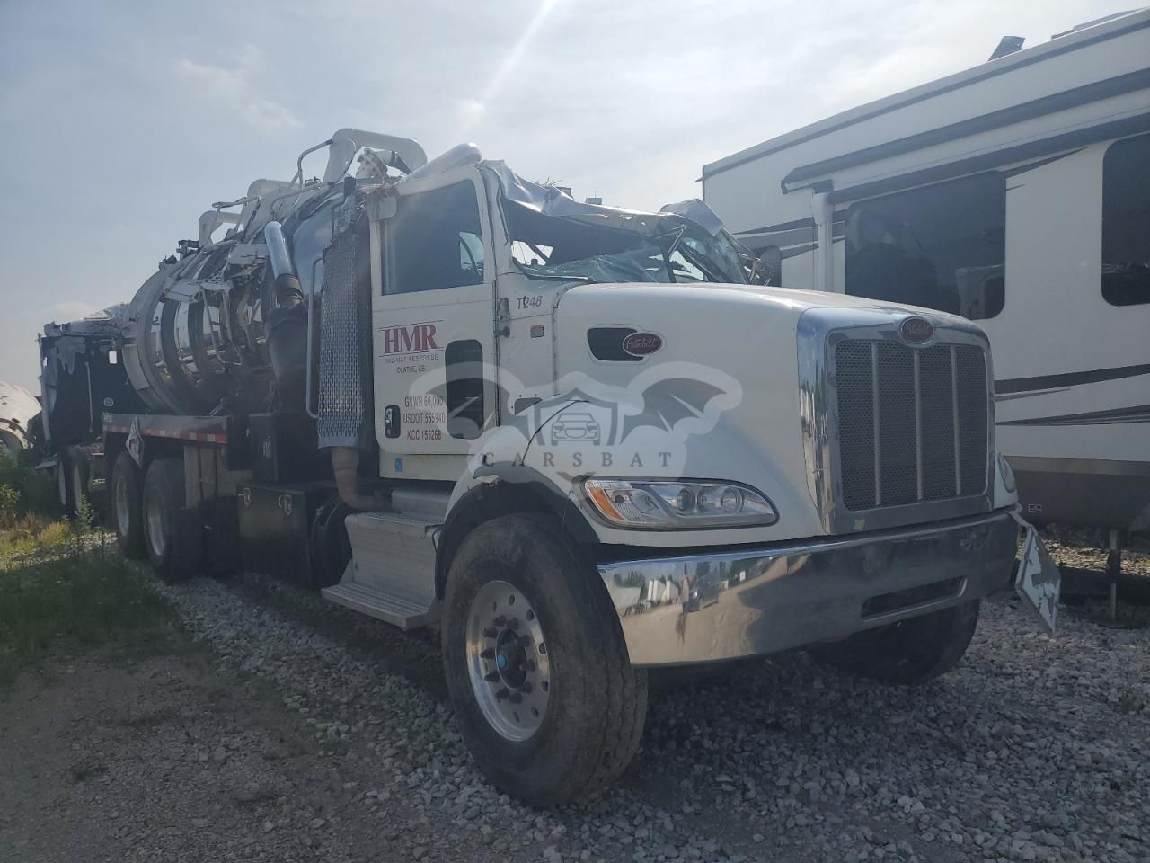 Peterbilt 330/337/348 8.9L 6 2014
