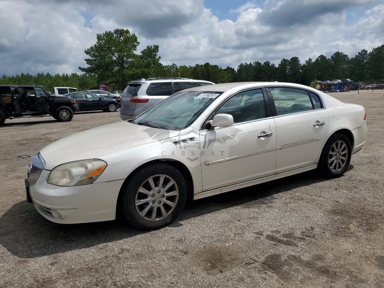 Buick Lucerne CXL 3.9L 6 2011