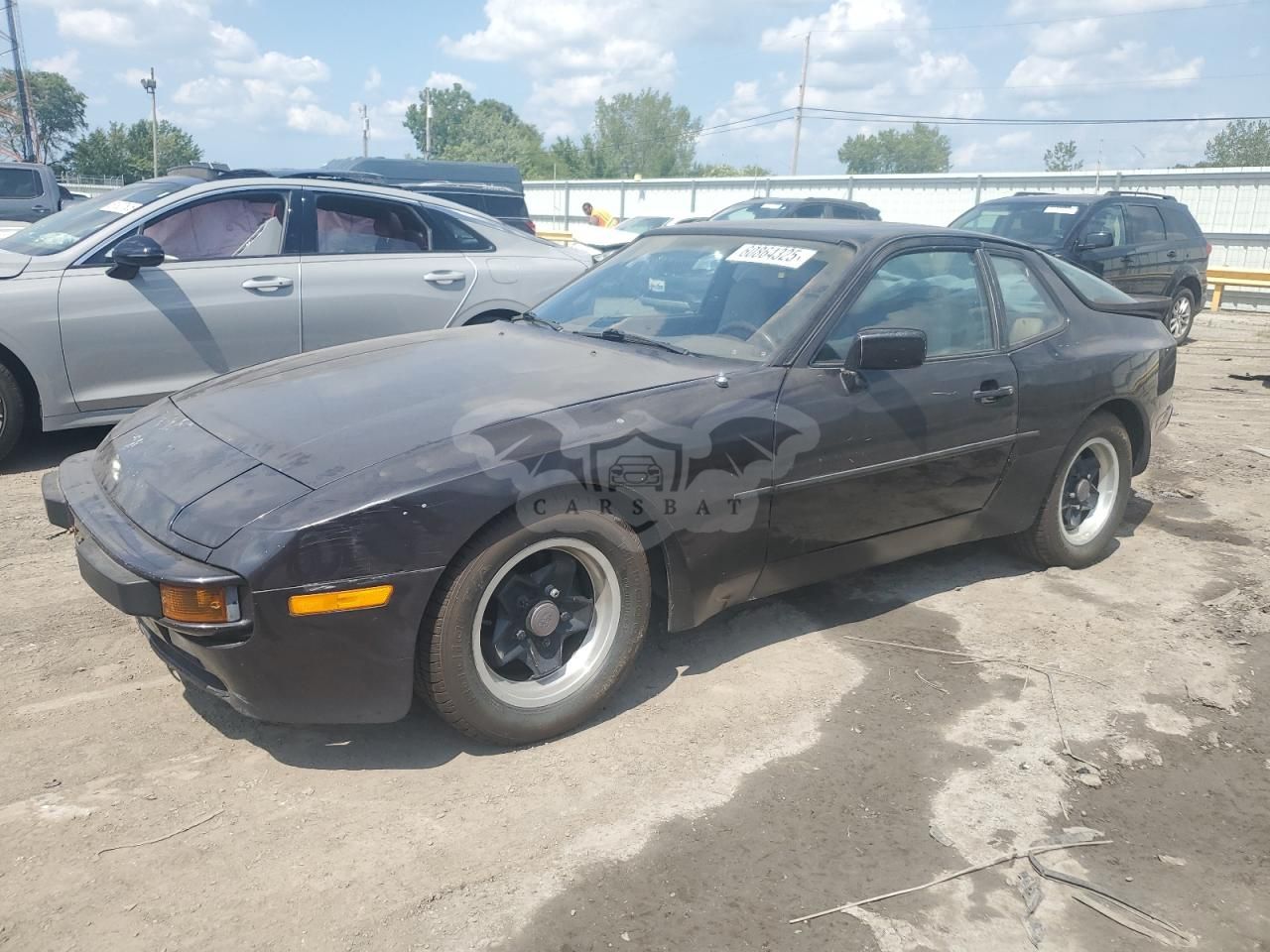 Porsche 944 2.5L 4 1984