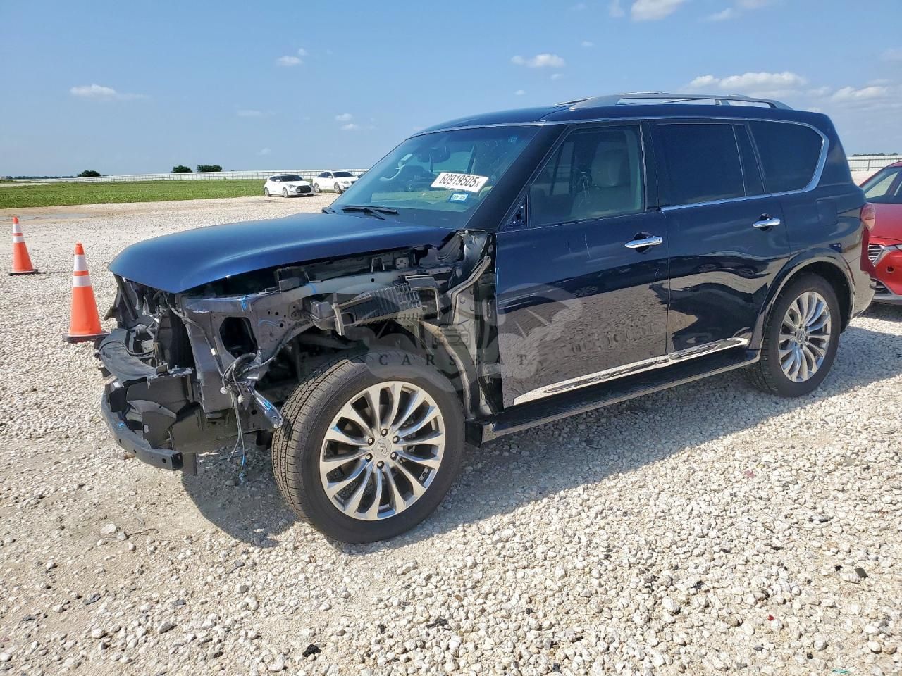 Infiniti QX80 5.6L 8 2015