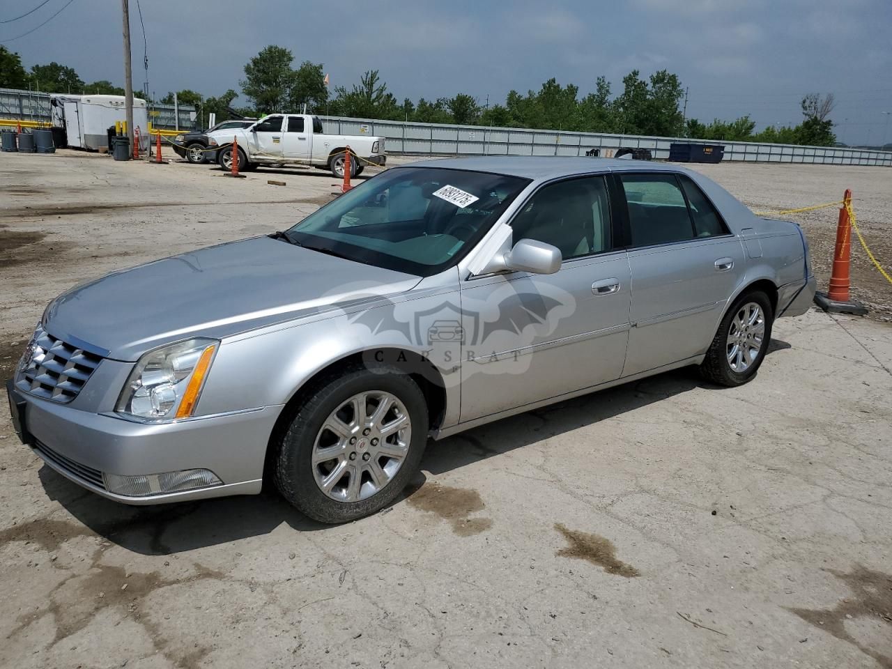 Cadillac DTS 4.6L 8 2010
