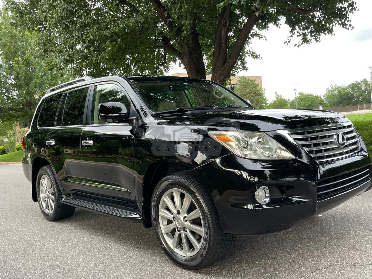 Lexus LX 570 5.7L 8 2011