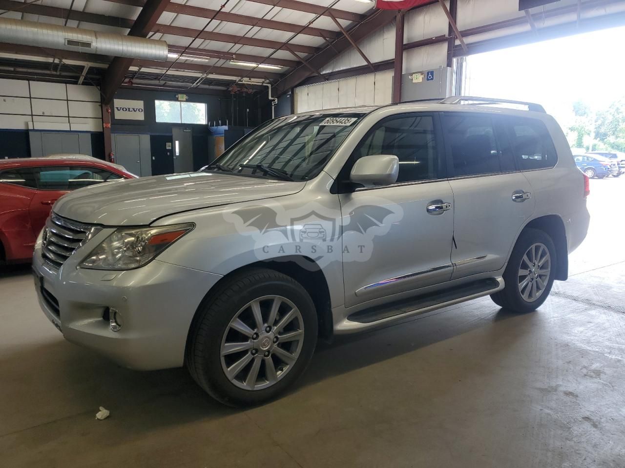 Lexus LX 570 5.7L 8 2011