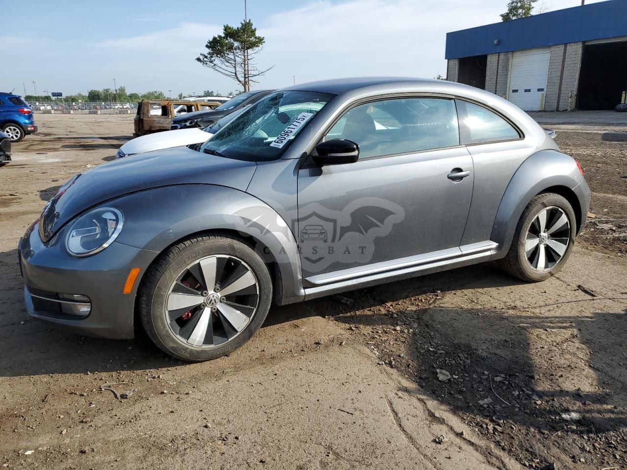 Volkswagen Beetle TURBO 2.0L 4 2013