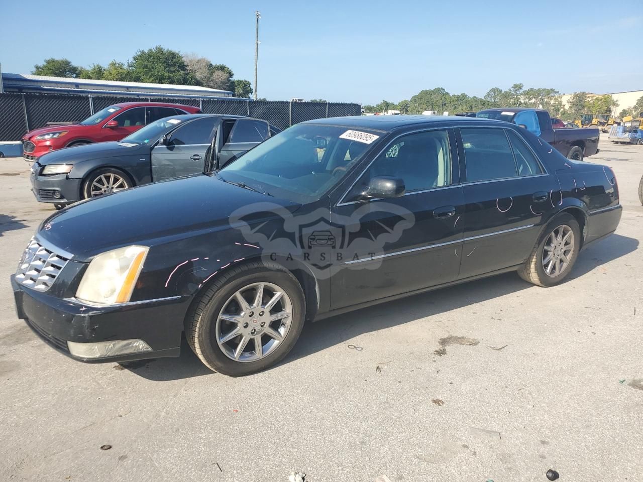 Cadillac DTS LUXURY COLLECTION 4.6L 8 2011