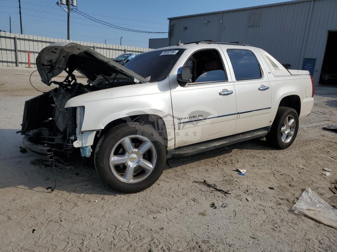 Chevrolet Avalanche LTZ 5.3L 8 2011