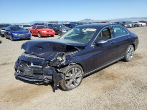 Mercedes-Benz C 300 4MATIC 2.0L 4 2015