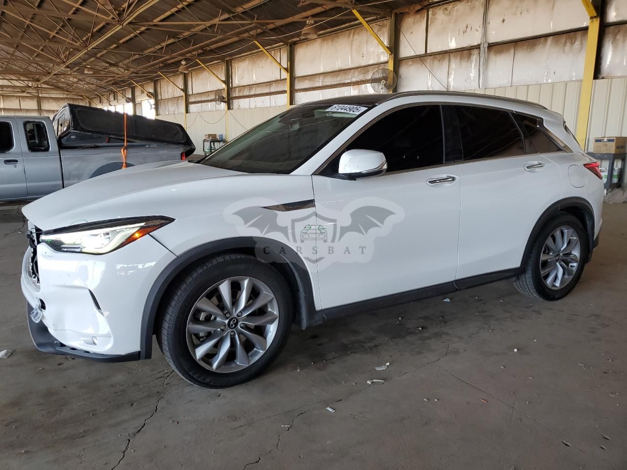 Infiniti QX50 LUXE 2.0L 4 2021