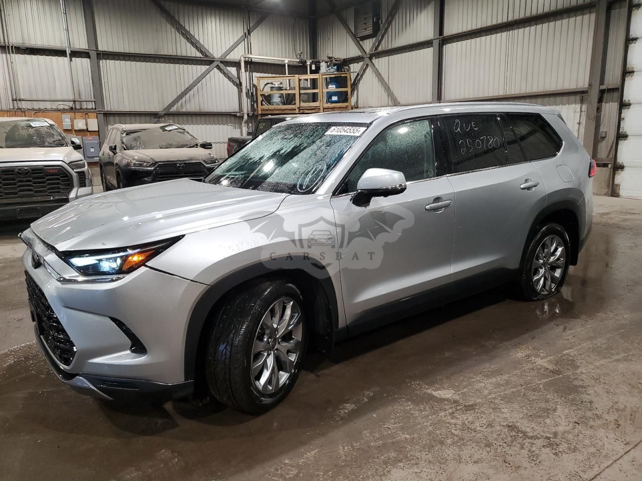 Toyota Grand Highlander XLE 2.4L 4 2024