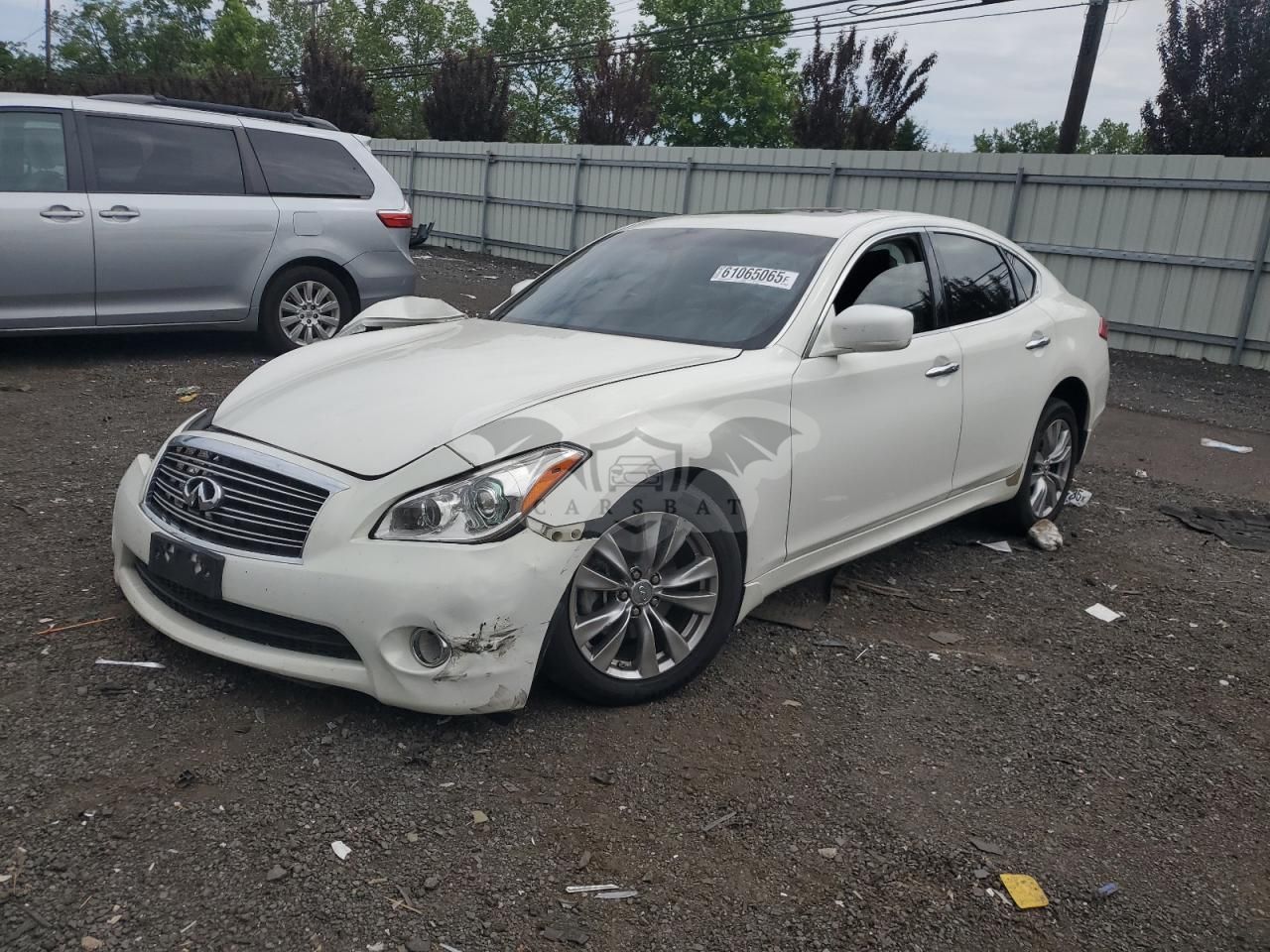 Infiniti M37 X 3.7L 6 2012
