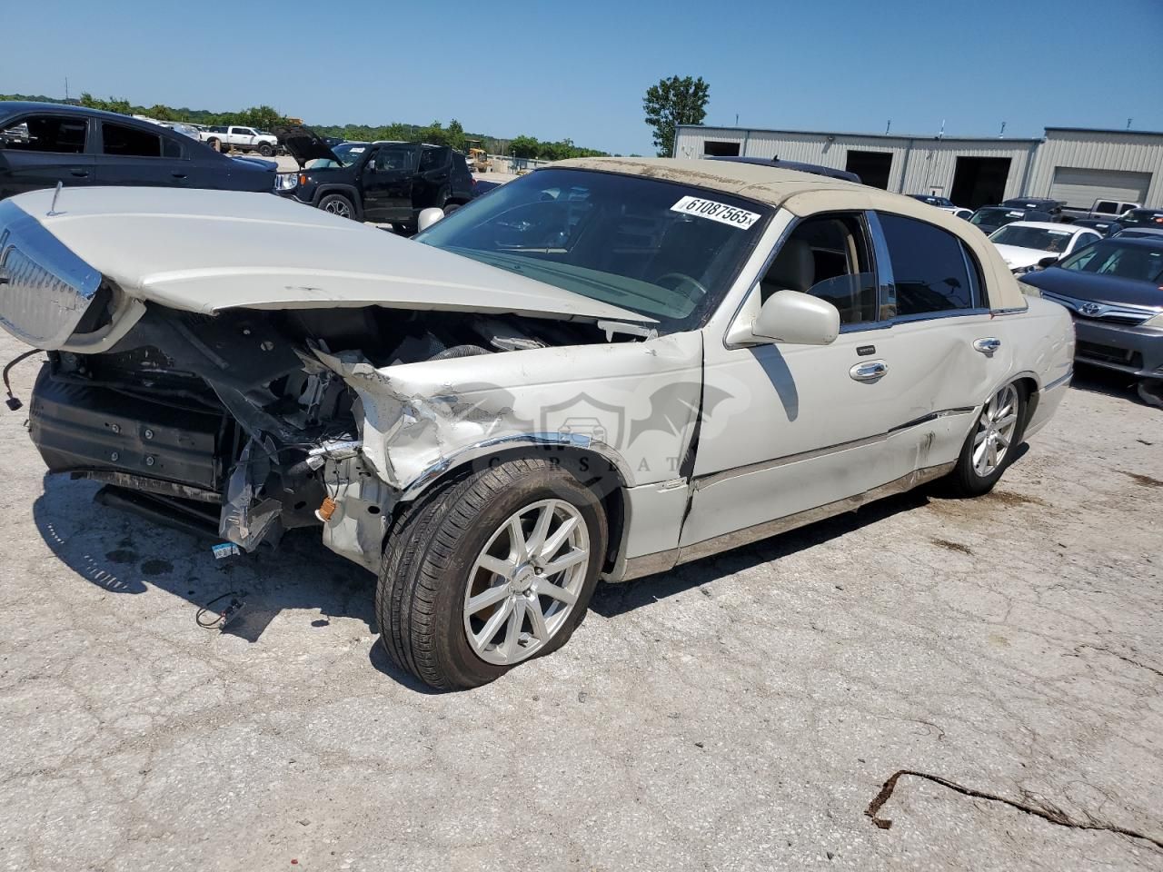 Lincoln Town Car SIGNATURE LIMITED 4.6L 8 2005