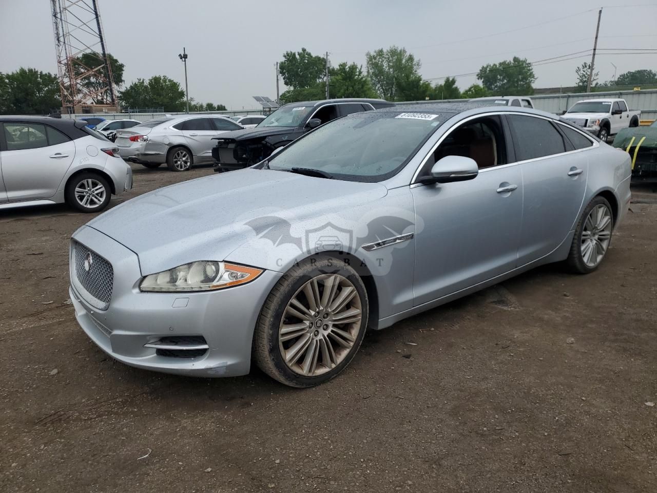 Jaguar XJ SUPERCHARGED 5.0L 8 2011