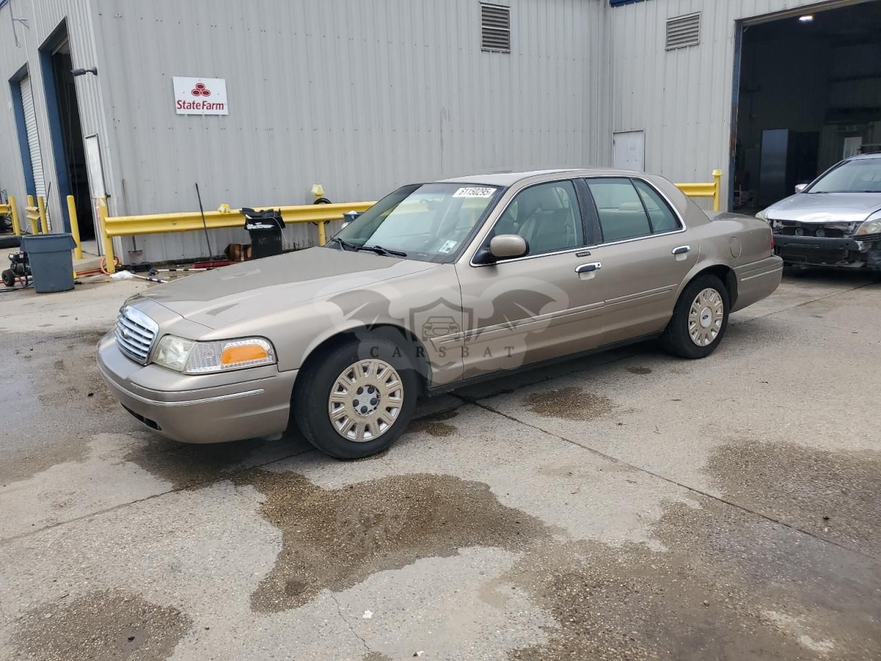 Ford Crown 4.6L 8 2003