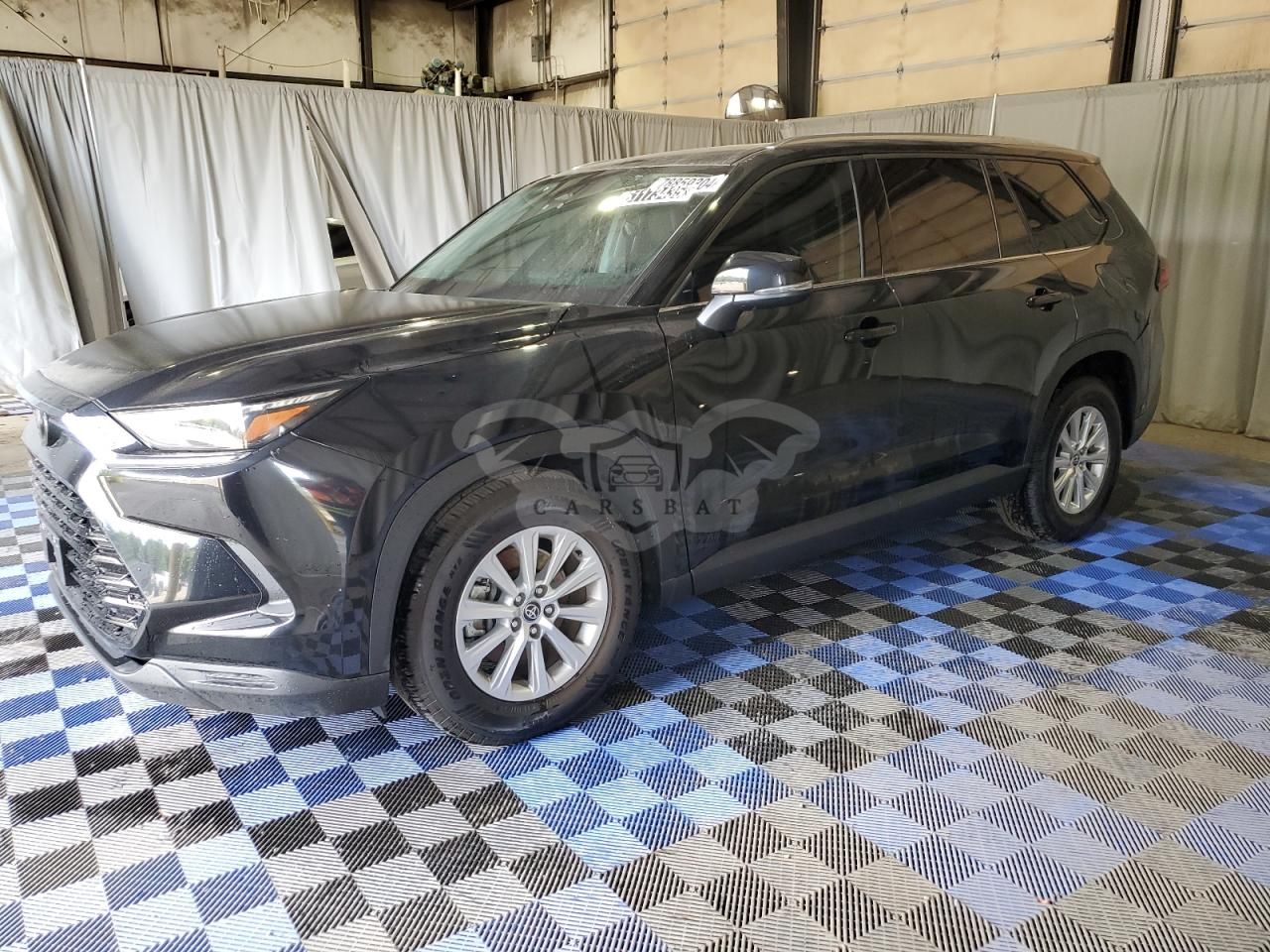 Toyota Grand Highlander XLE 2.4L 4 2024