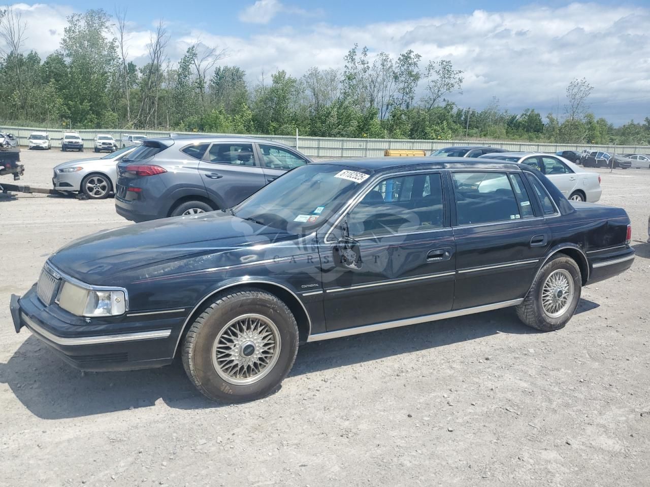 Lincoln Continental SIGNATURE 3.8L 6 1990