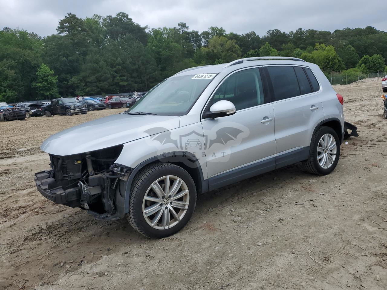 Volkswagen Tiguan S 2.0L  4 2013