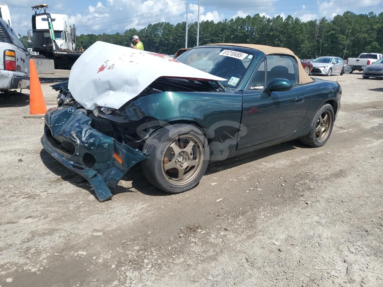 Mazda MX-5 (Miata) 1.8L 4 1999