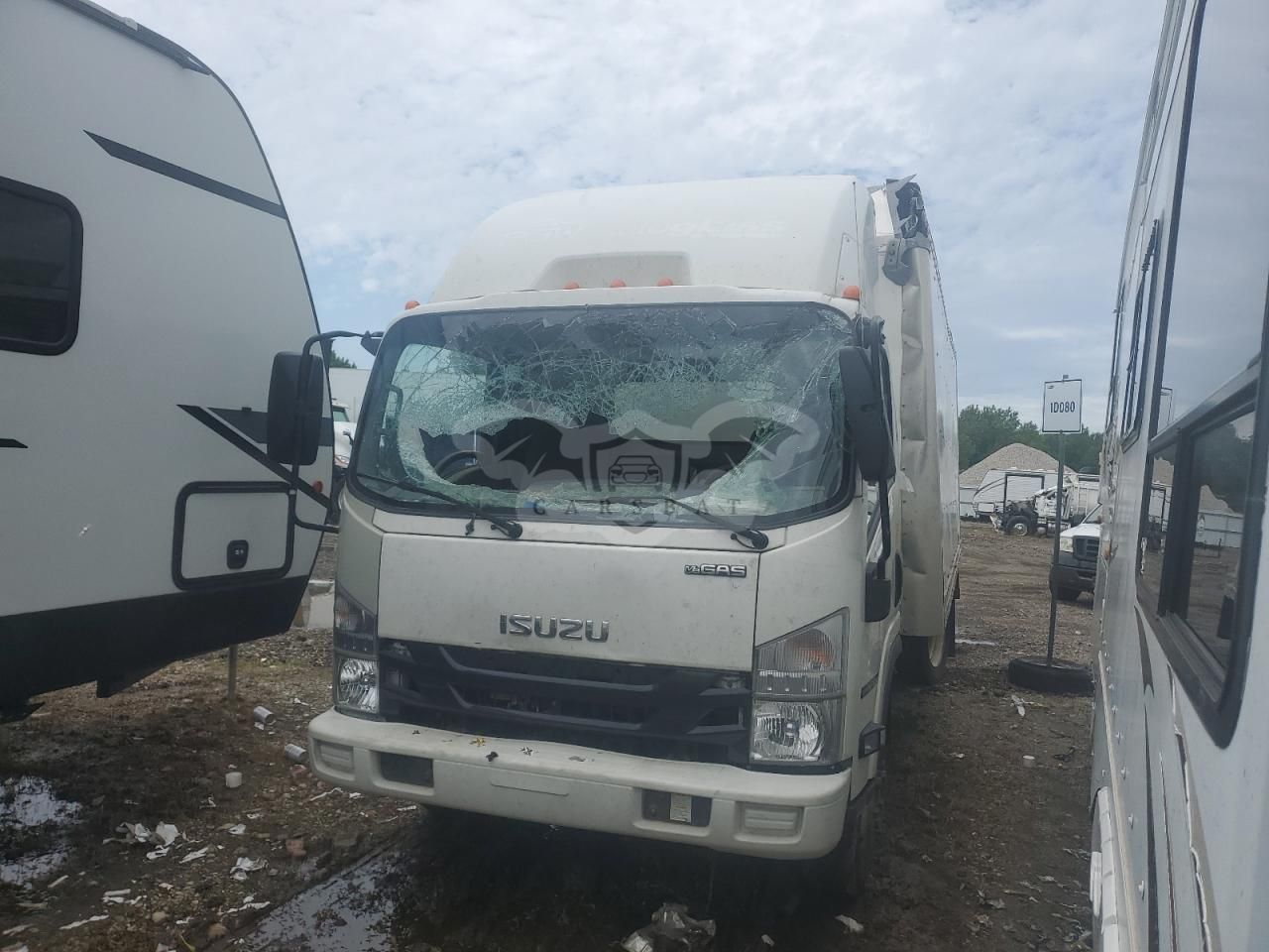 Isuzu NPR 6.6L 8 2021