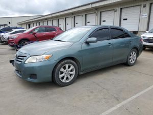 Toyota Camry BASE 2.5L 4 2010