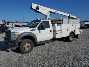 Ford F-450 SUPER DUTY 6.8L 10 2013