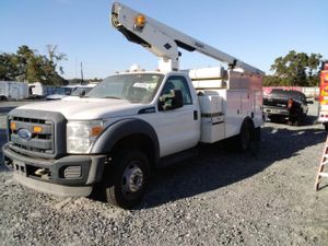 Ford F-450 SUPER DUTY 6.8L 10 2015