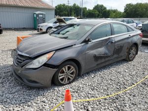 Hyundai Sonata GLS 2.4L 4 2013