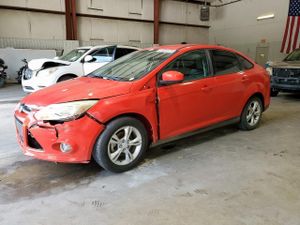 Ford Focus SE 2.0L 4 2012