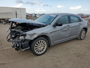 Chrysler 200 LX 2.4L 4 2014