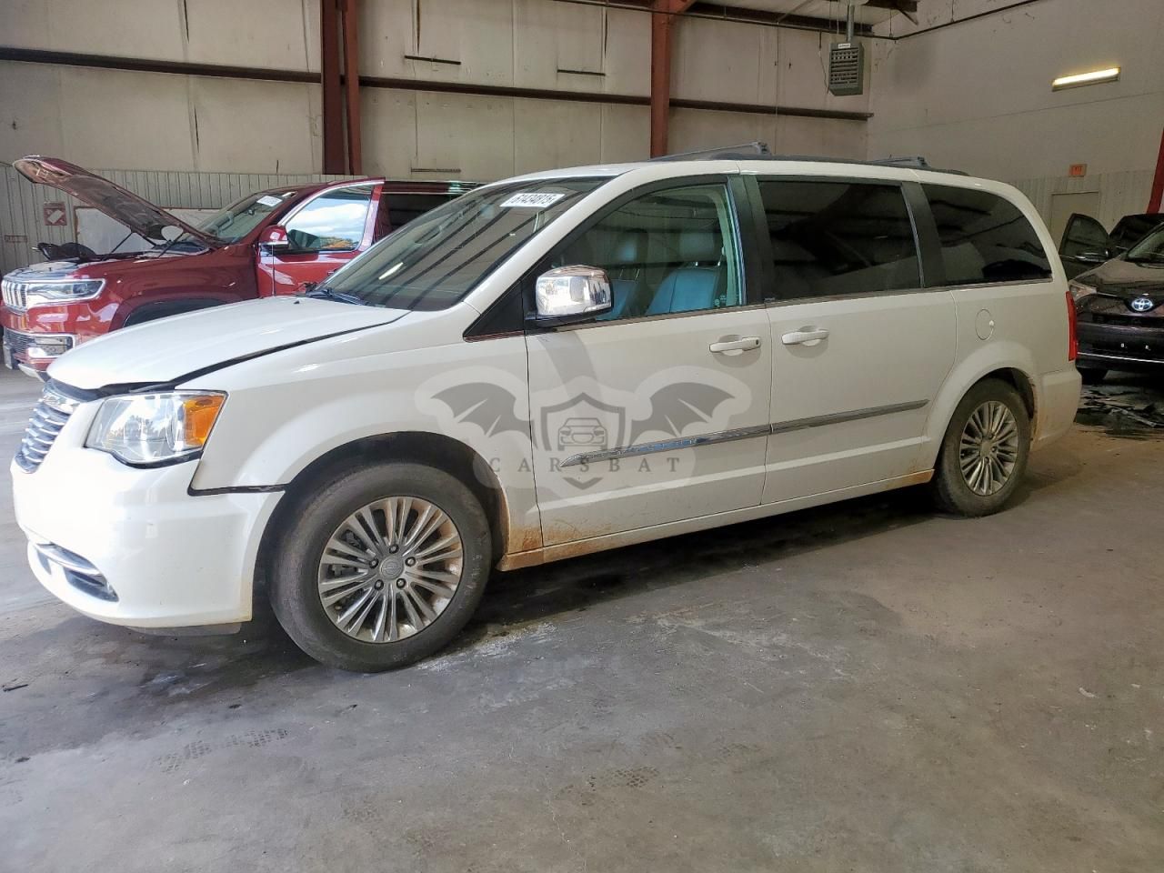 Chrysler Town & Country TOURING L 3.6L 6 2013