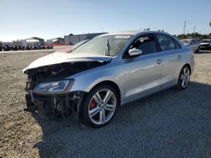 Volkswagen Jetta GLI 2 L 4 2015