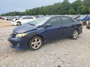 Toyota Corolla BASE 1.8L 4 2013