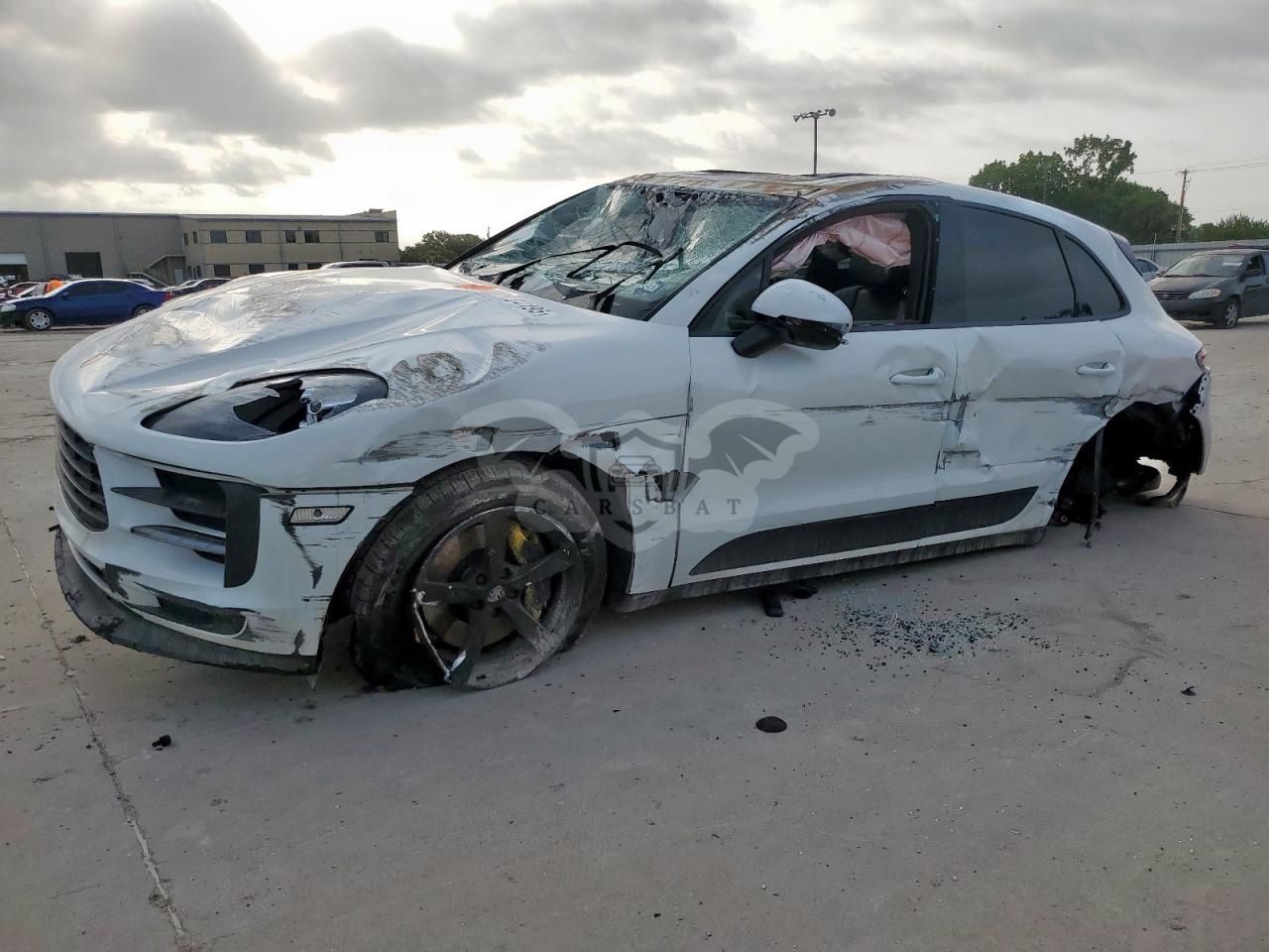 Porsche Macan 2.0L 4 2021