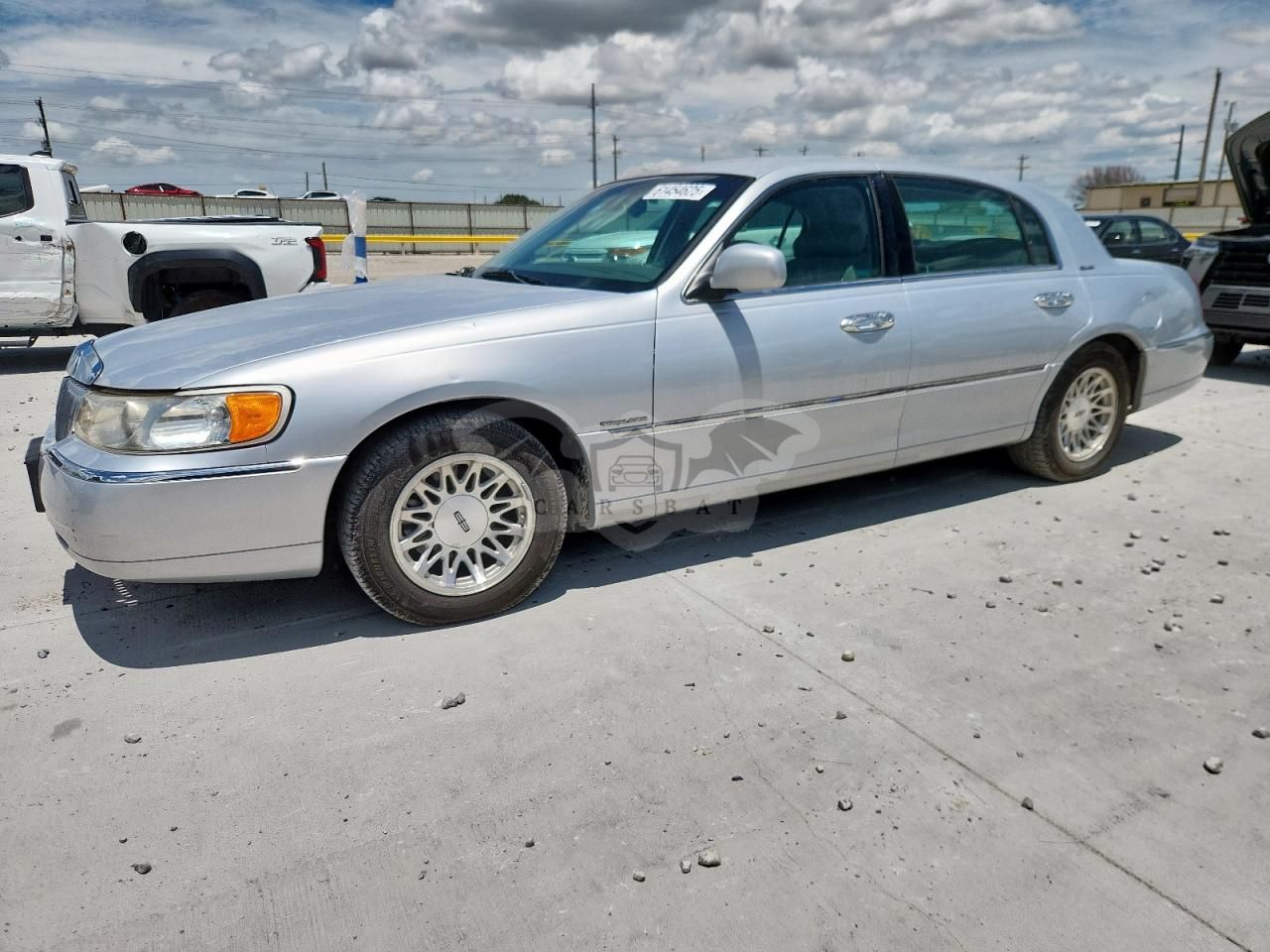 Lincoln Town Car SIGNATURE 4.6L 8 1998
