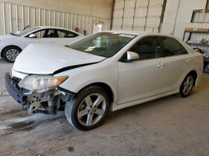 Toyota Camry L 2.5L 4 2014