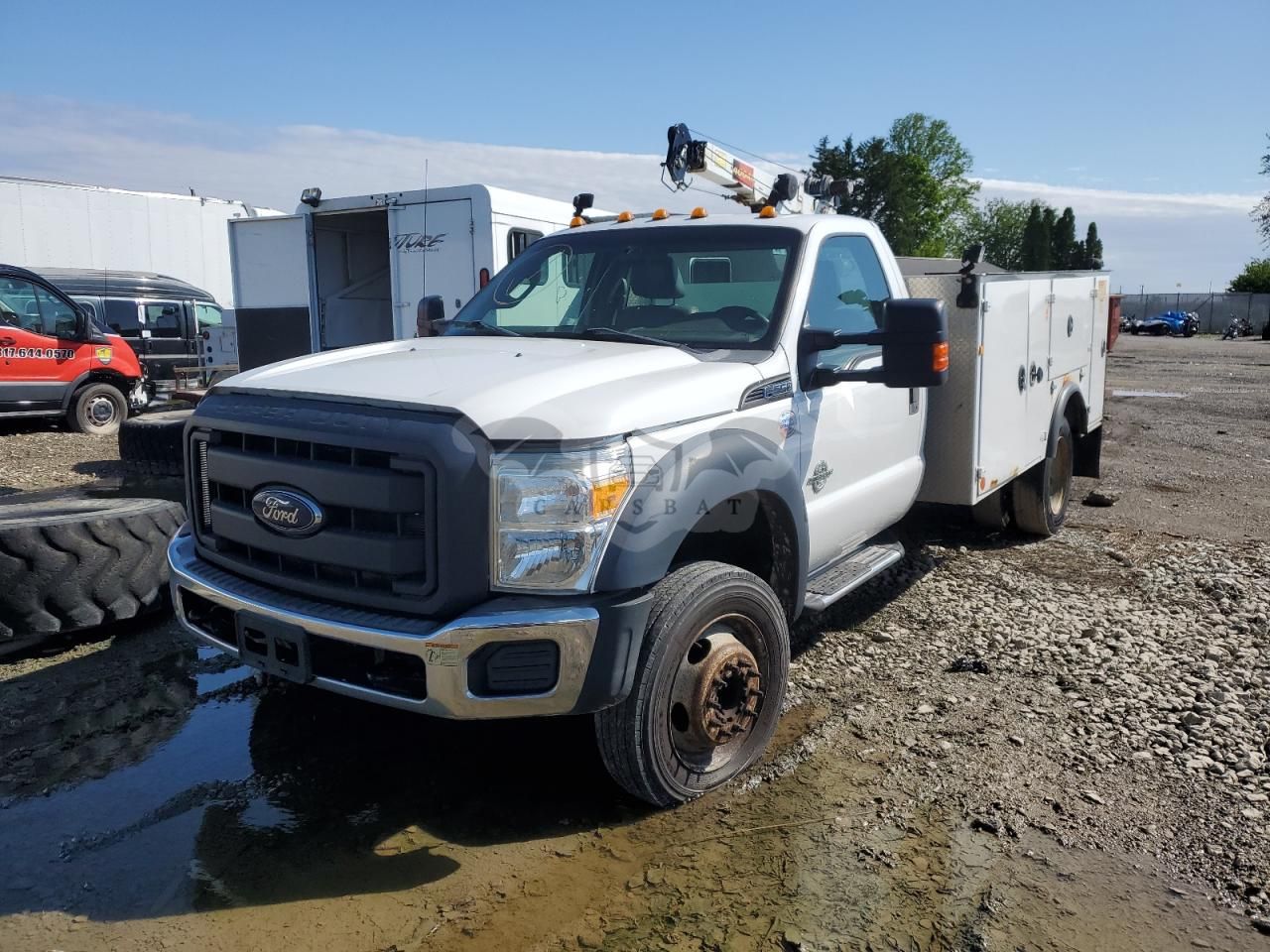 Ford F550 SUPER DUTY 6.7L 8 2012