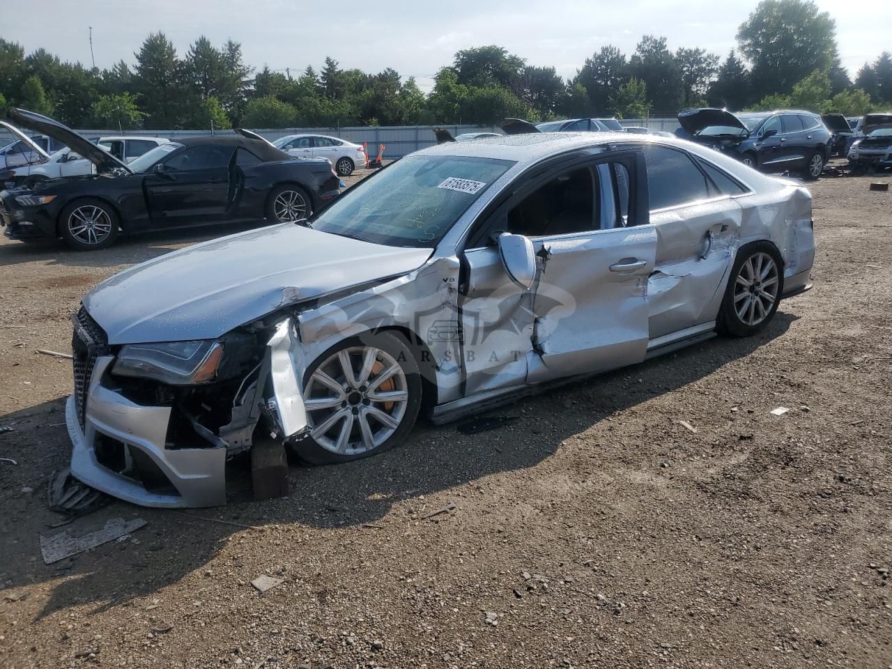 Audi A8 QUATTRO 4.2L 8 2011