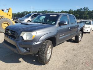 Toyota Tacoma DOUBLE CAB 4.0L 6 2015