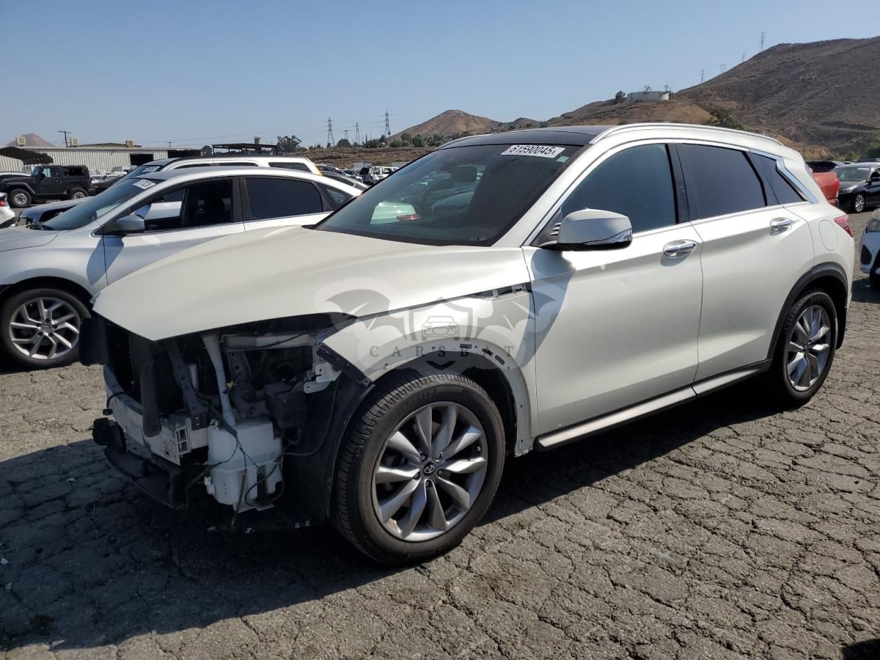 Infiniti QX50 ESSENTIAL 2.0L 4 2019