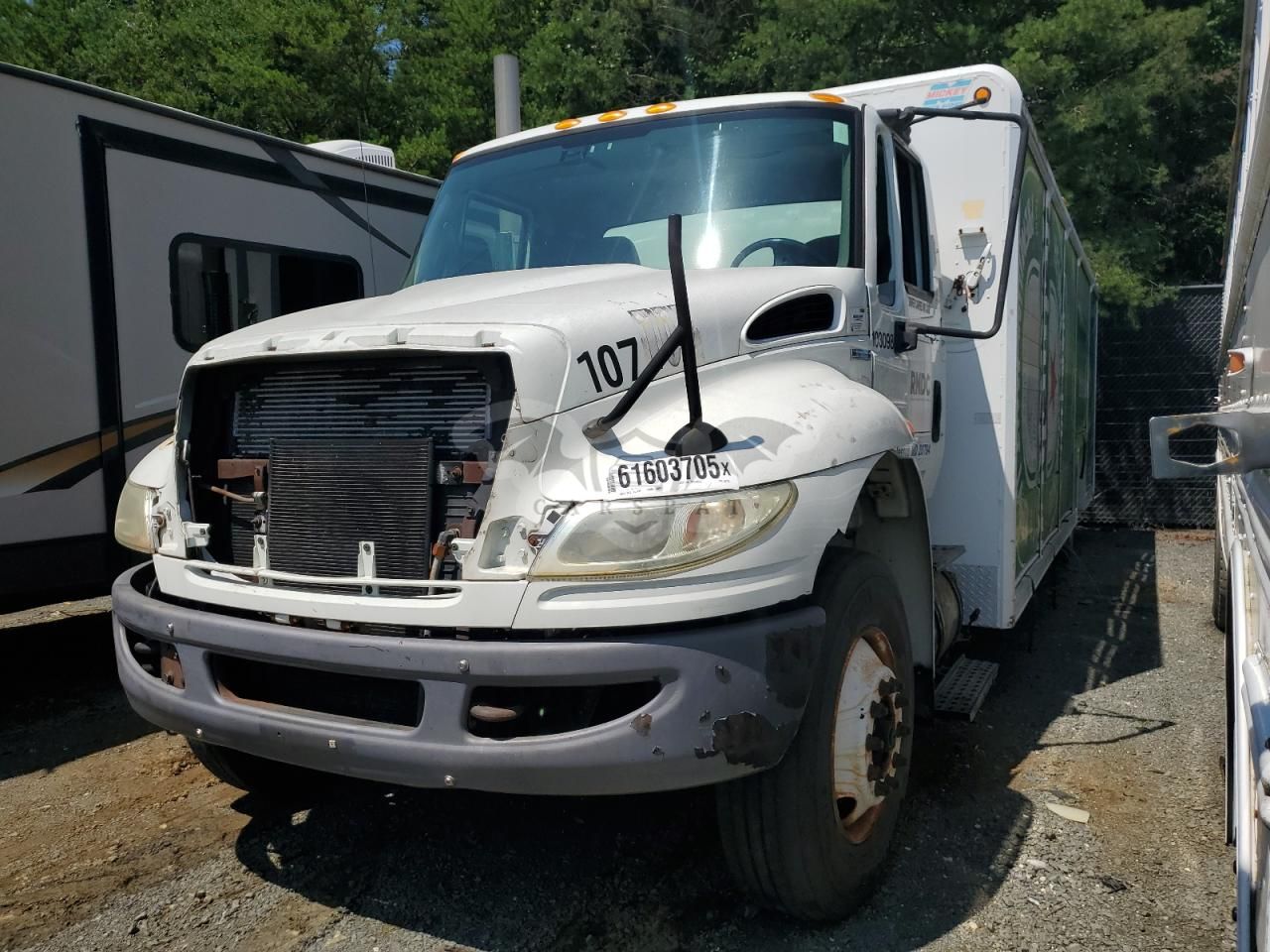 International DuraStar / 4000 4400 7.6L 6 2008