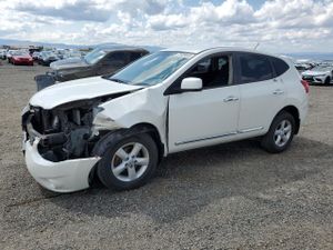 Nissan Rogue S 2.5L 4 2013