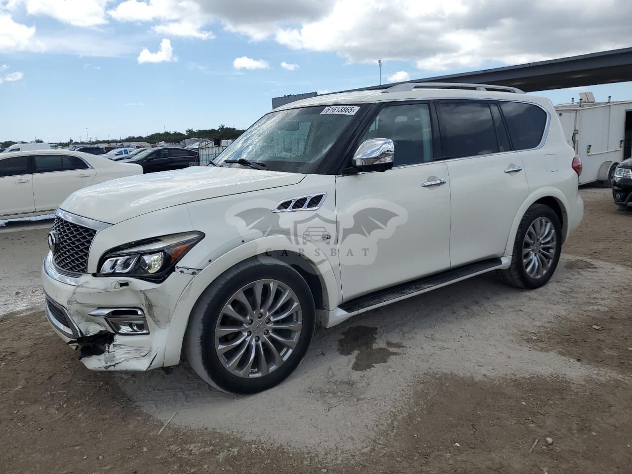 Infiniti QX80 5.6L 8 2015