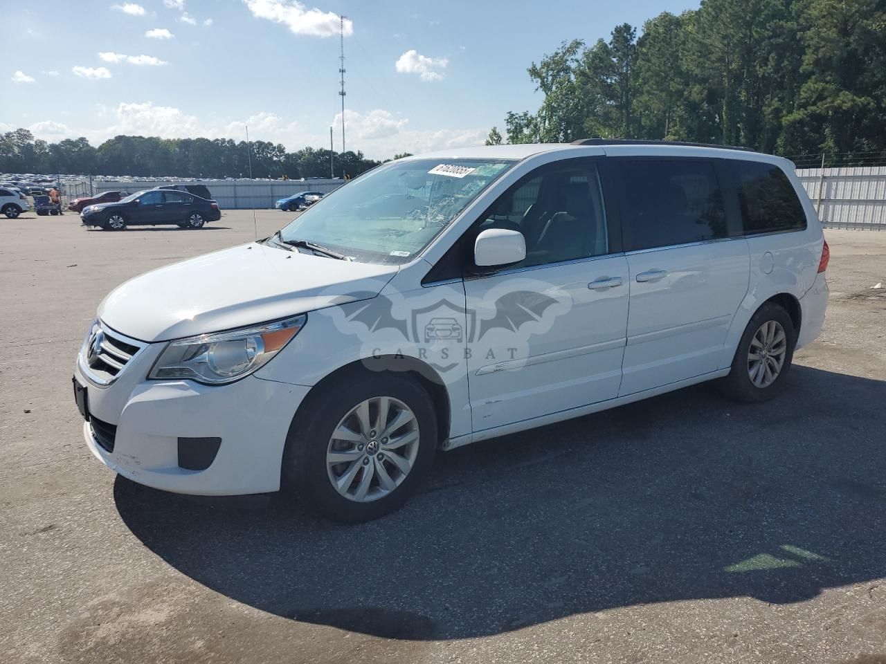 Volkswagen Routan SE 3.6L 6 2014